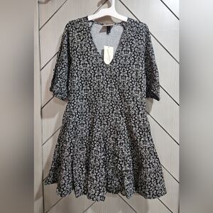 Universal Thread Black and White Floral Midi Dress